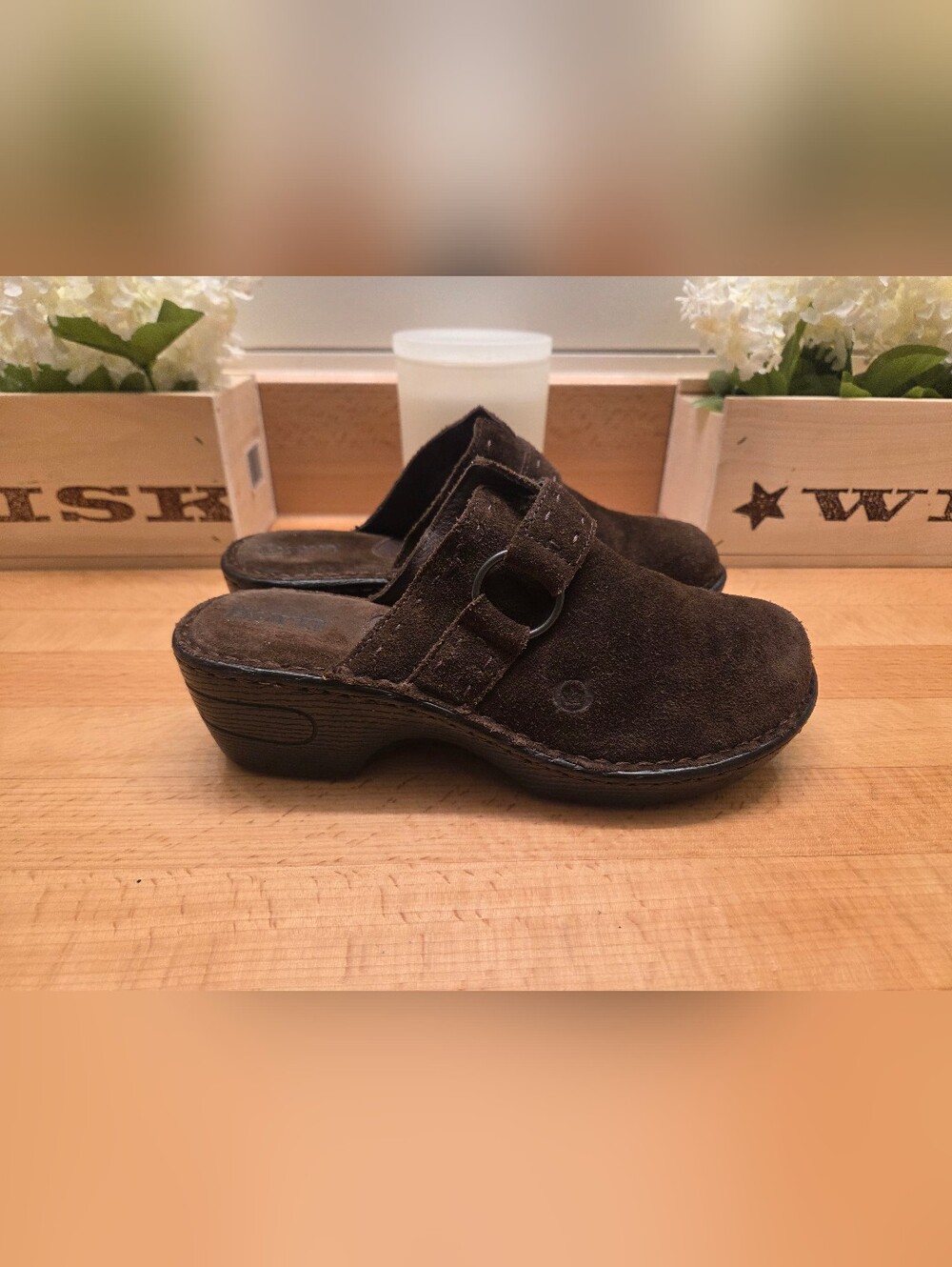 Born Women's Brown Leather Suede Closed Toe Heeled Slip On Mules Size 7